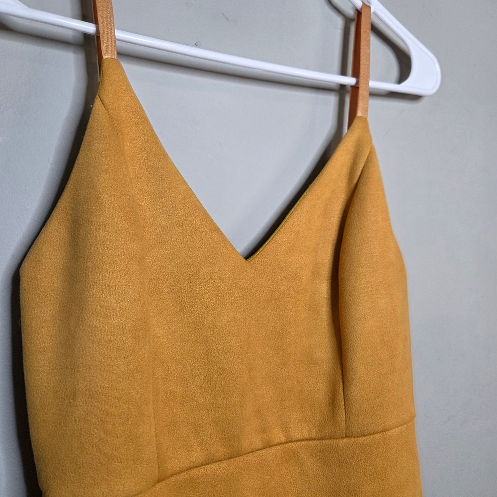 Blue Blush Faux Suede Mini Dress Womens Small Mustard Yellow V-Neck Party Club